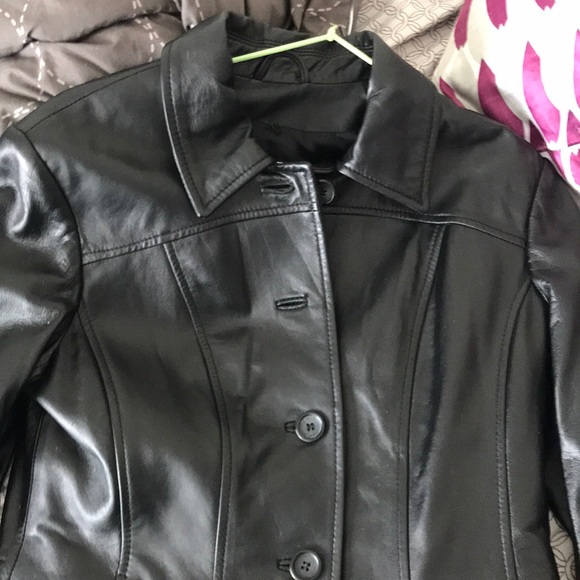 Woman LeatherJacket NEVER WORN-$450 - Picture 5 of 6